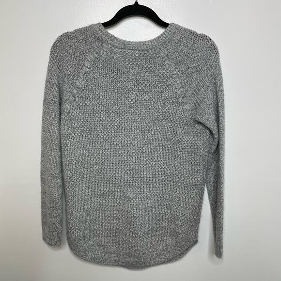 So Perfect Long Sleeve Crew Neck Curved Hem Ribbed Knit Pullover Sweater Gray L - Picture 2 of 10